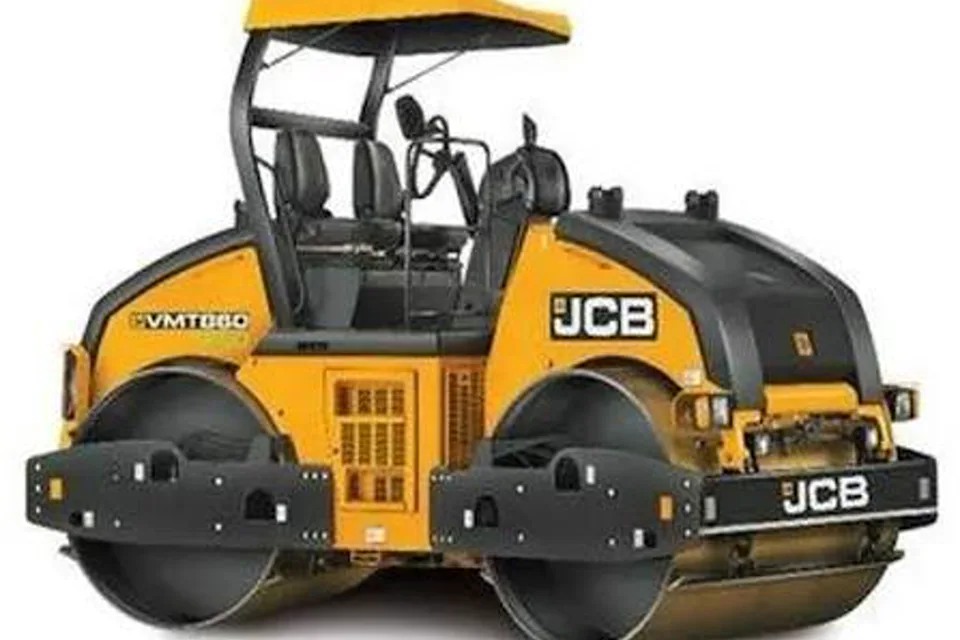 Compact tandem roller